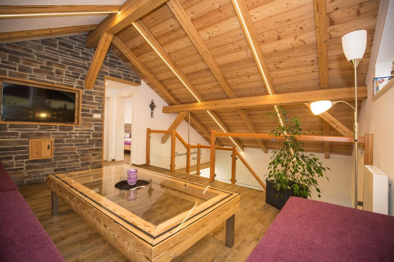 Landhaus Celina - Panoramastall Rossberg Neukirchen am Großvenediger Exterior foto